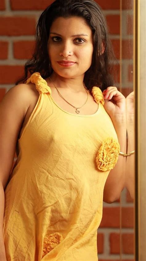 reshmi r nair pussy|Reshmi R Nair Compilation Mallu .